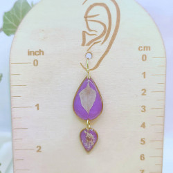 Boucles d’oreilles asymétrique fleurs de nigelle et carotte – Nirisaya