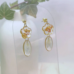 Boucles d’oreilles fleur de Nigelle et Laurier Tin– Nirisaya