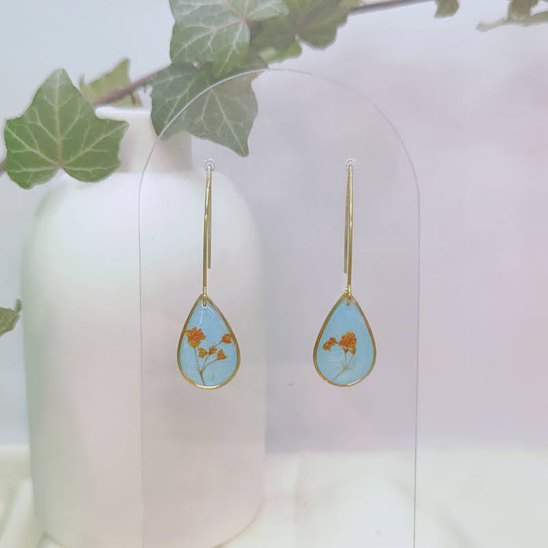 Boucles d’oreilles fleur de Gypsophile – Nirisaya