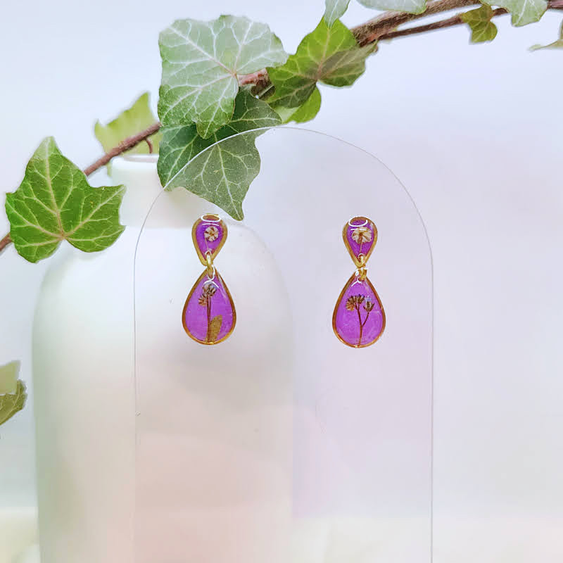 Boucles d’oreilles fleur de Myosotis – Nirisaya