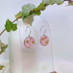 Boucles d’oreilles fleur de Gypsophile – Nirisaya