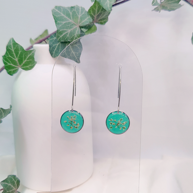 Boucles d’oreilles fleur de Cerfeuil – Nirisaya