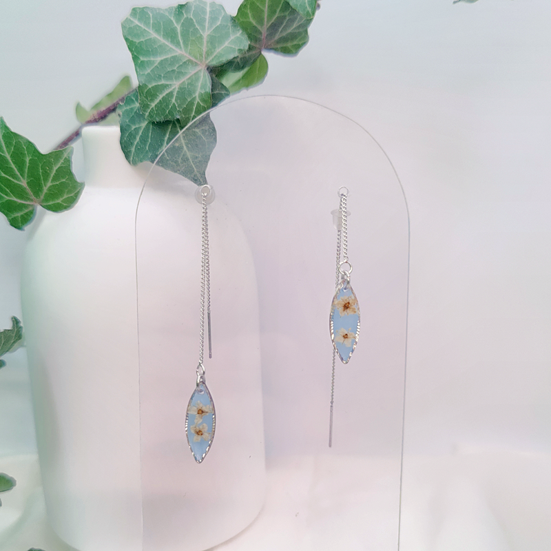 Boucles d’oreilles fleur de Sureau – Nirisaya