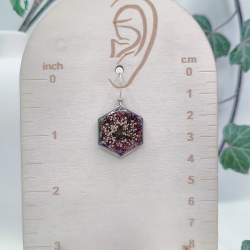 Boucles d’oreilles fleur de Cerfeuil bois Ebèn et de Padouk– Nirisaya