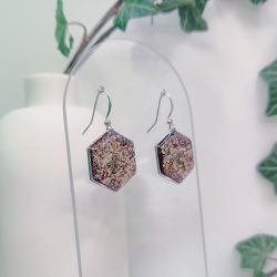 Boucles d’oreilles fleur de Cerfeuil bois Ebèn et de Padouk– Nirisaya
